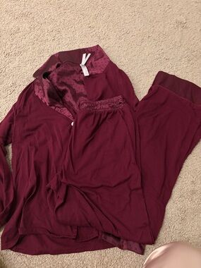 Flora Nikrooz Wine Two-Piece Pajama Set
